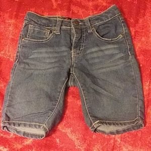 Girls size 8 Jean shorts longer length.